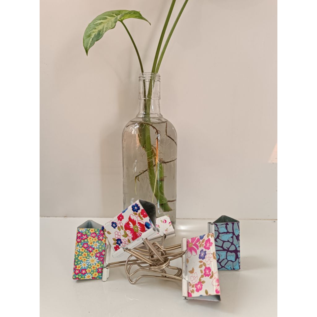 penjepit klip kertas besar