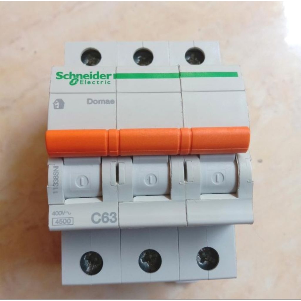 MCB 3PHASE 63A SCHNEIDER / mcb 3P 63 domae Schneider