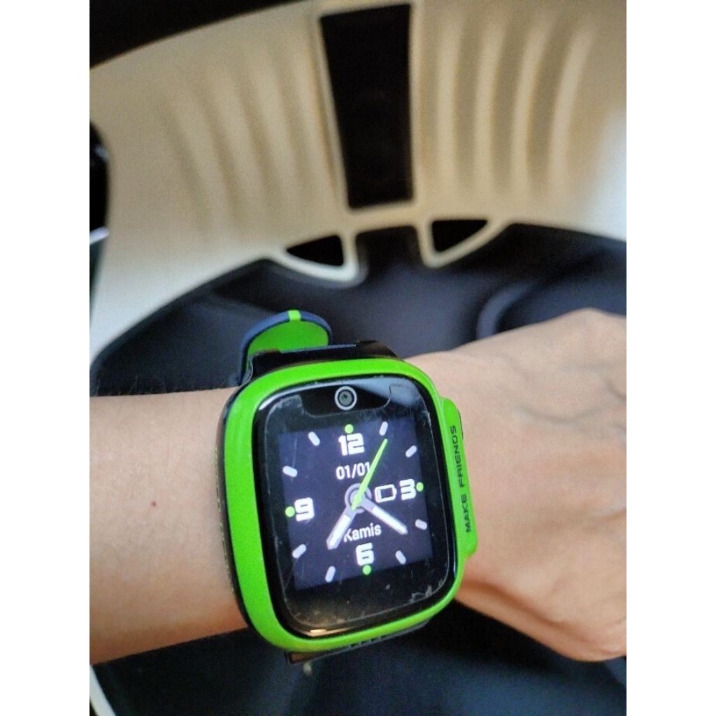 imoo Watch Phone Z2 Apple Green preloved