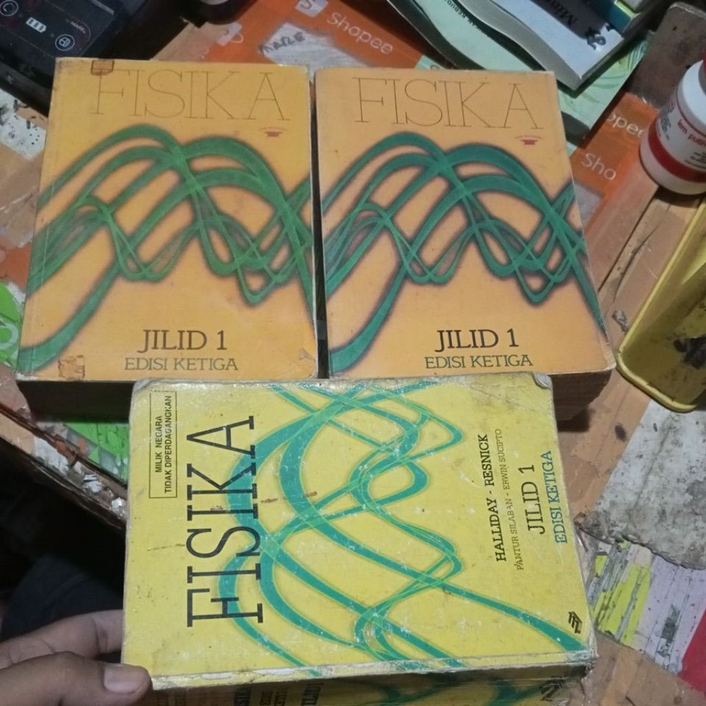 BUKU FISIKA DASAR JILID 1 EDISI KETIGA BY HALLIDY RESNICK dilengkapi KUNCI PENYELESAIAN SOAL-SOAL