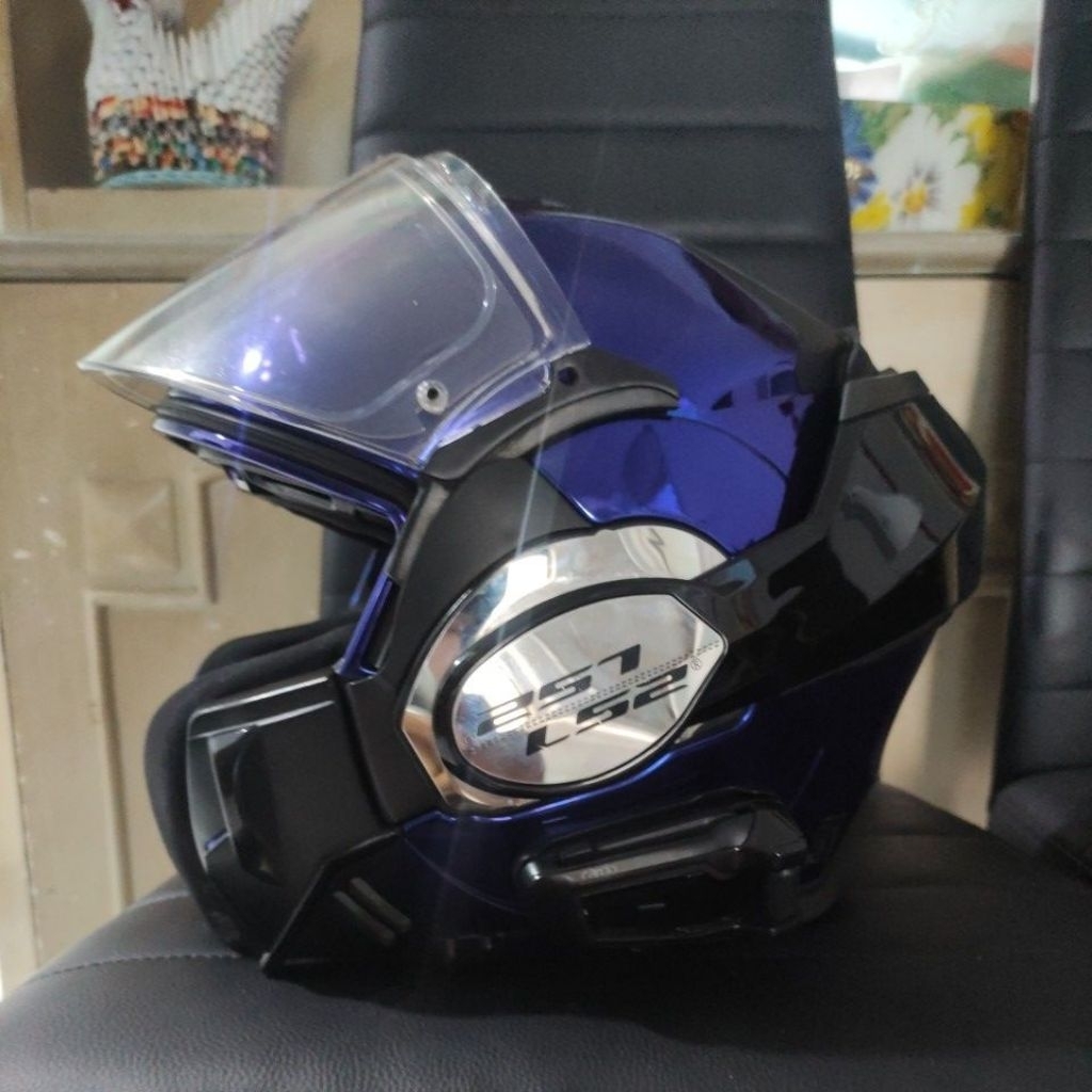 Helm LS2 Valiant SNI Size XL fit L