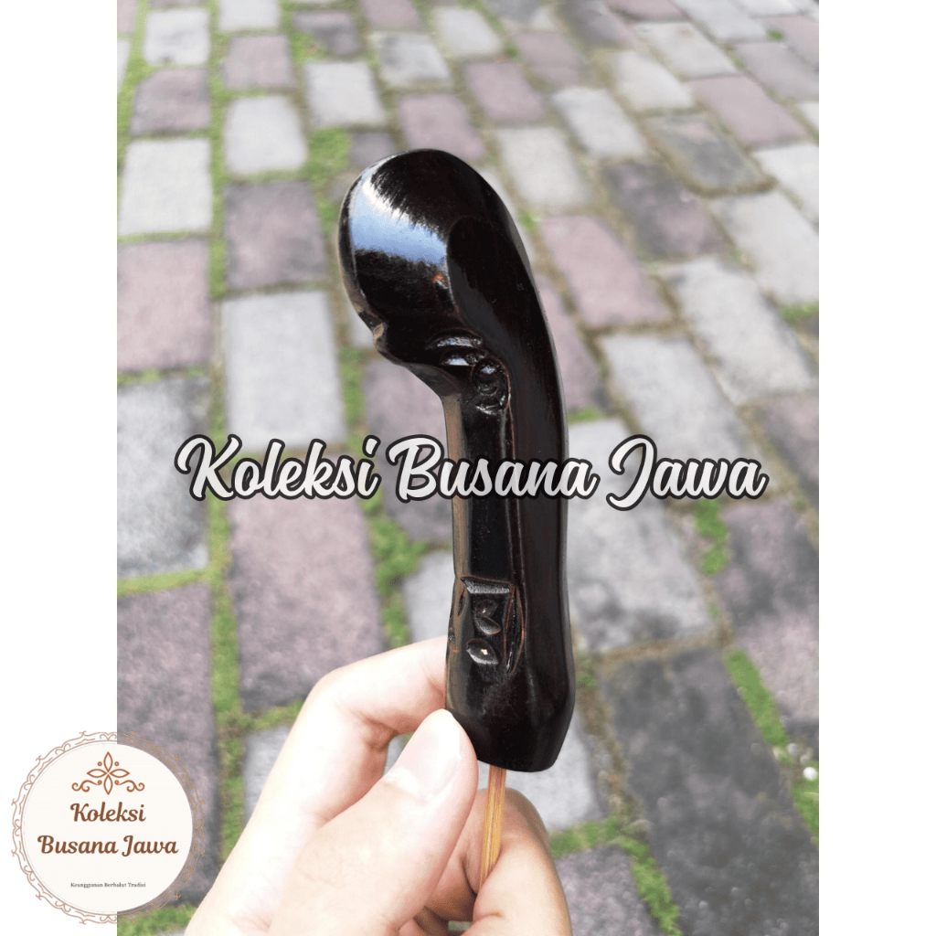 Deder / Handle / Ukir Keris Solo Mentaos Hitam