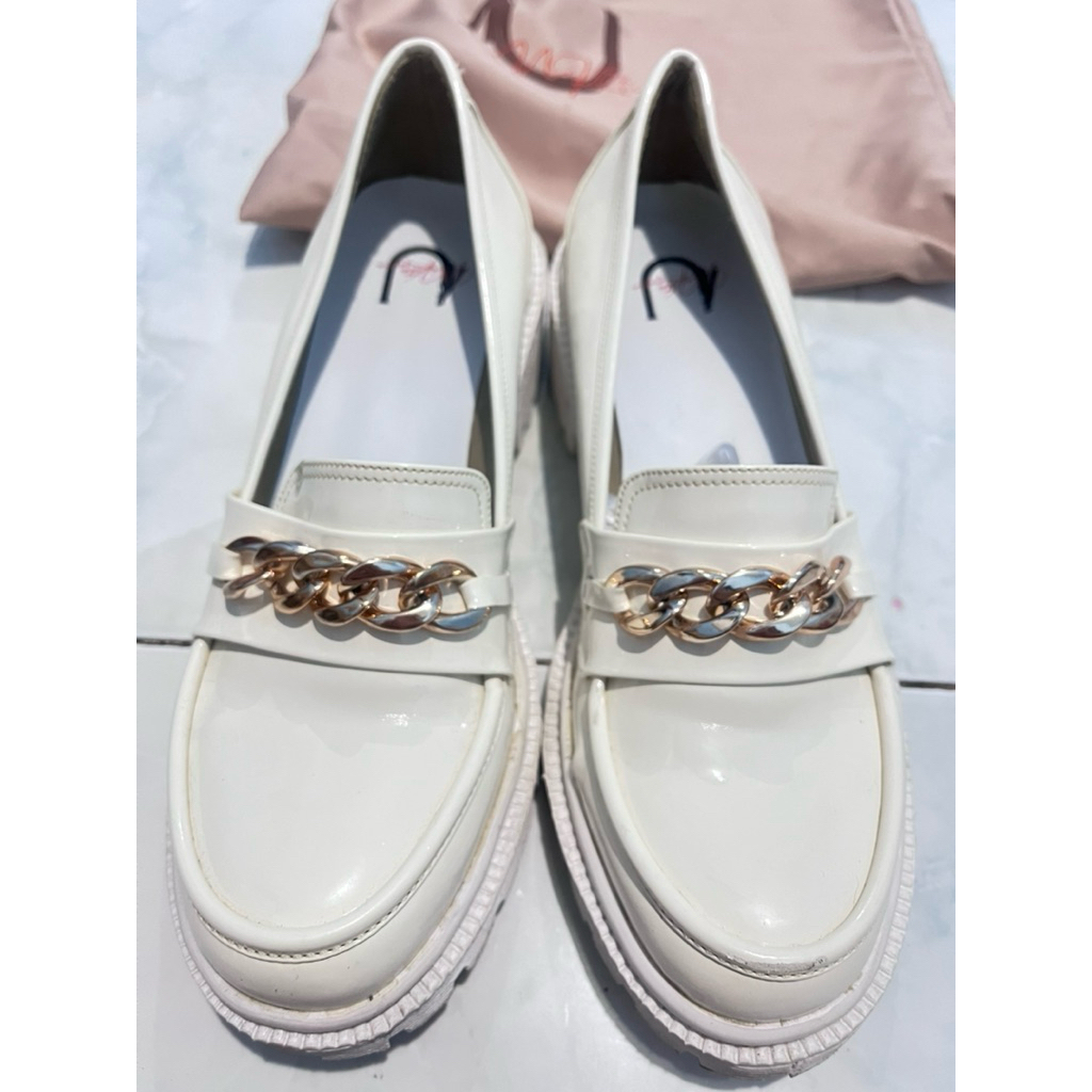 Preloved sepatu POSU x Nikita Kusuma