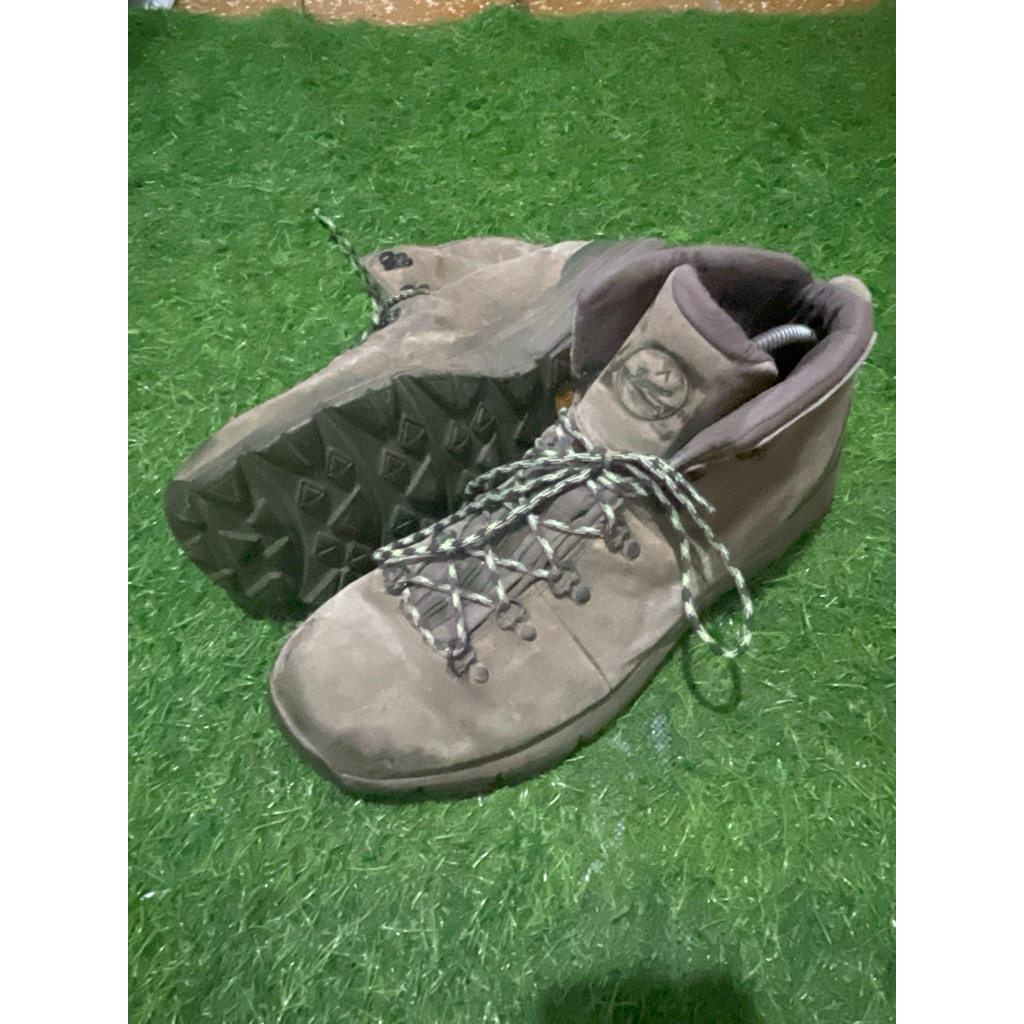 sepatu gunung danner size 46