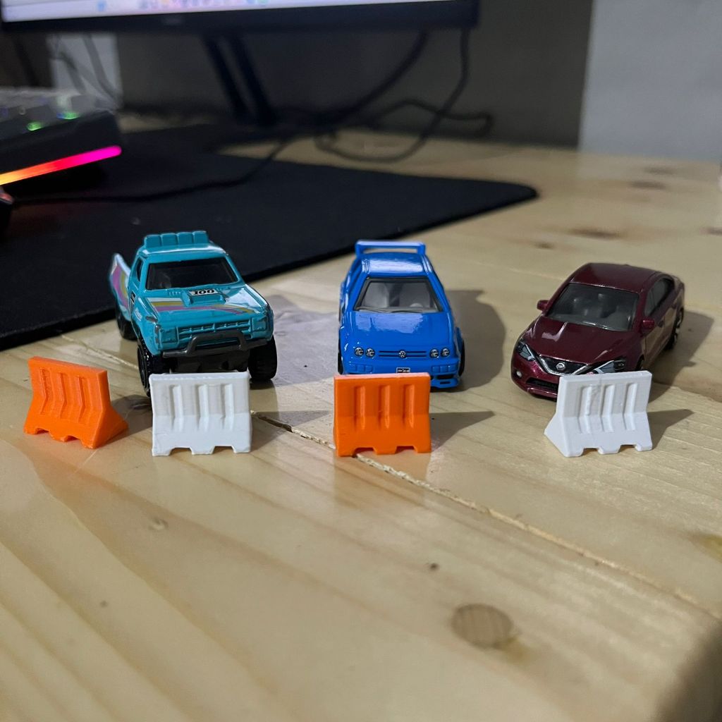 Aksesories Diorama Pembatas Jalan Hotwheels - Aksesories Hotwheels (Bisa Custome Warna)
