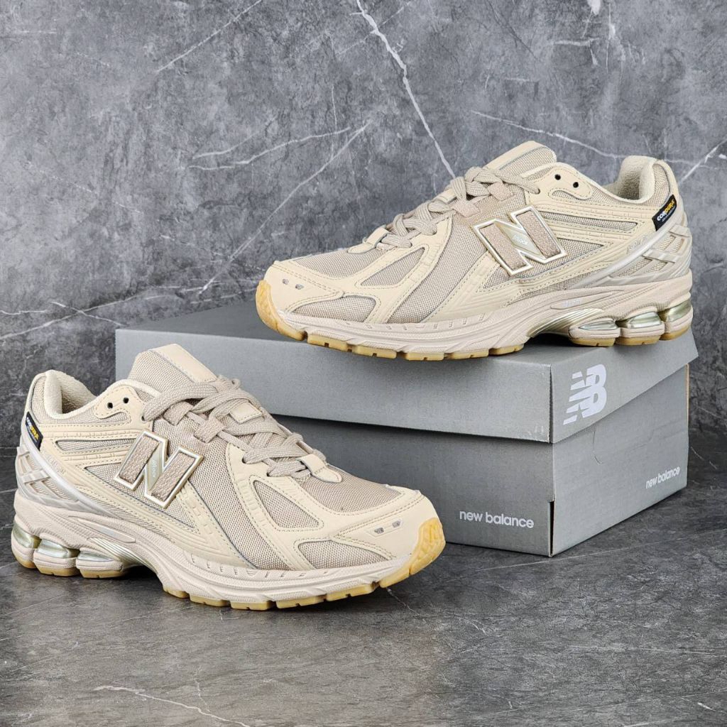 Sepatu Pria 1906R Cordura Dessert