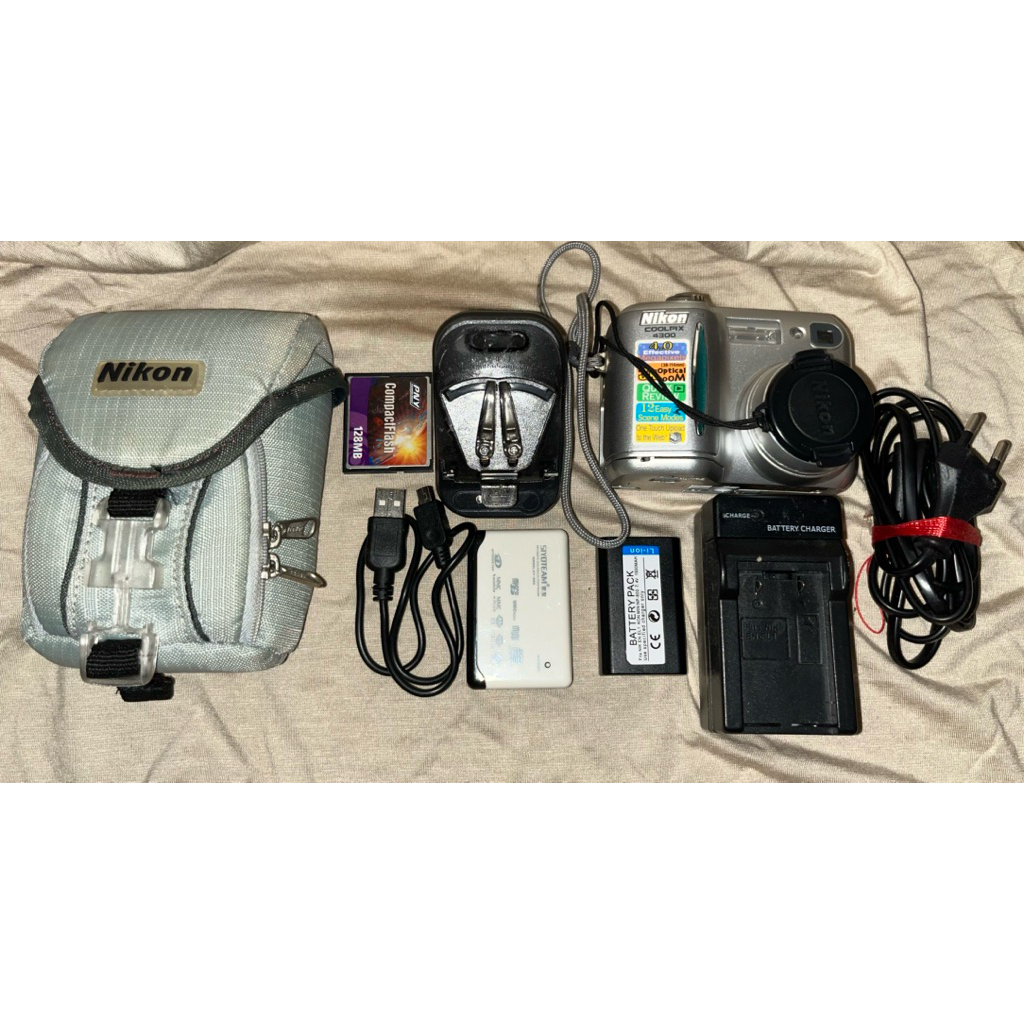 Digicam Nikon Coolpix 4300