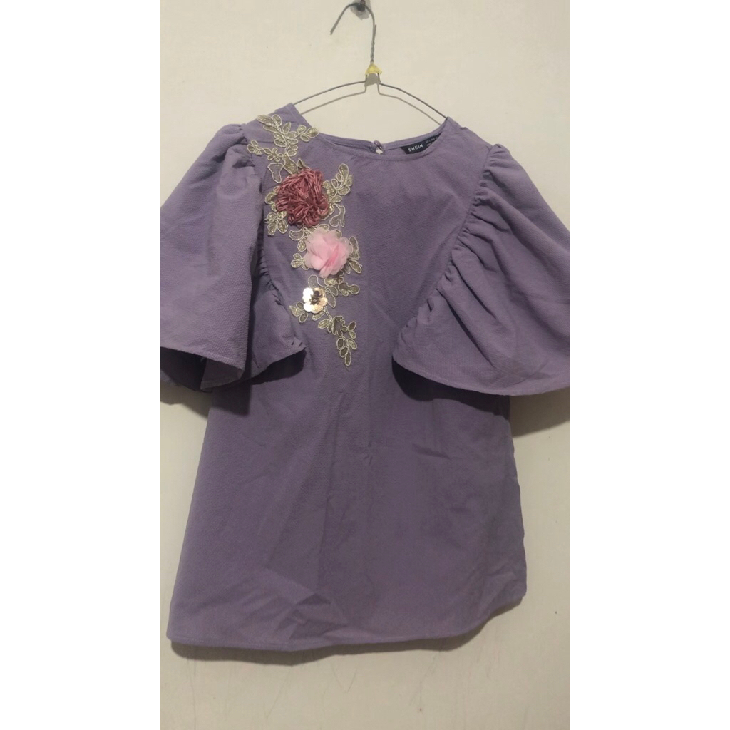 blouse bunga lilac