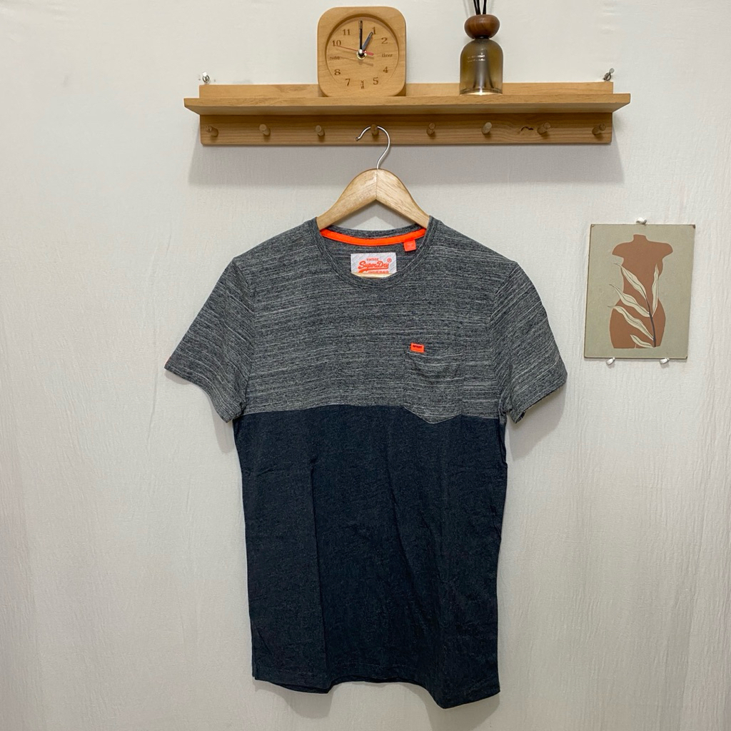 polo shirt Superdry original size M kondisi bagus