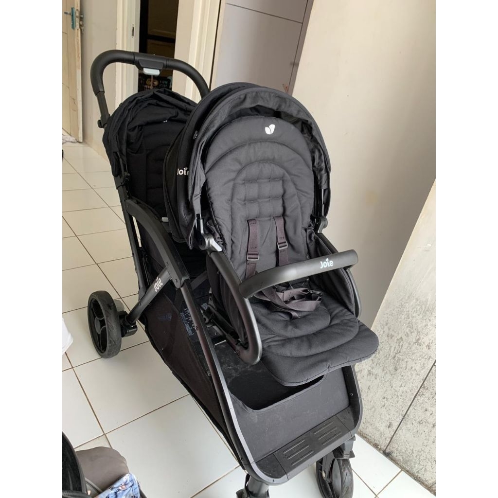 Joie Evalite Duo / LIKE A NEW / Stroller Kembar / Preloved like a new / stroller adik kakak / stroll