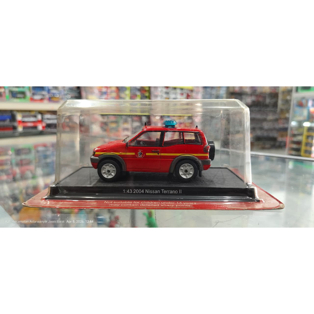 Delprado 1:43 2004 Nssan Terrano II Diecast Cars Toys