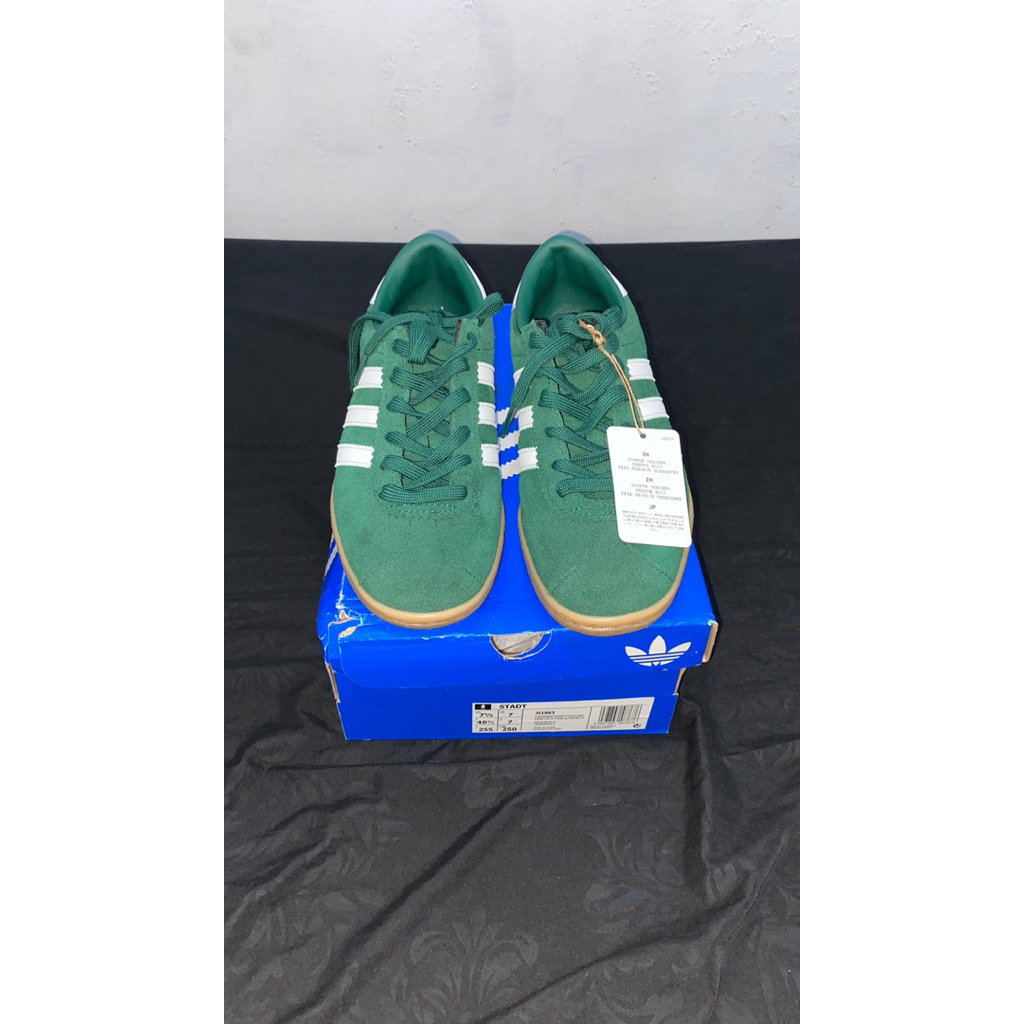 Adidas stadt