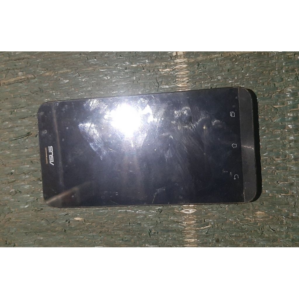 asus zenfone 2 laser matot