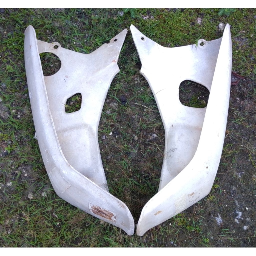 SAYAP HONDA ASTREA GRAND ORIGINAL PUTIH BEKAS