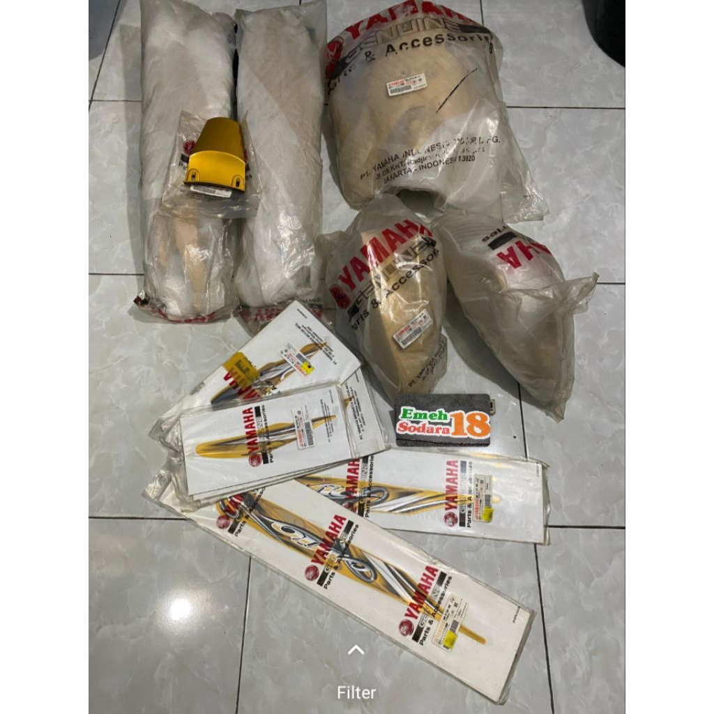 body Yamaha Mio smile gold+striping