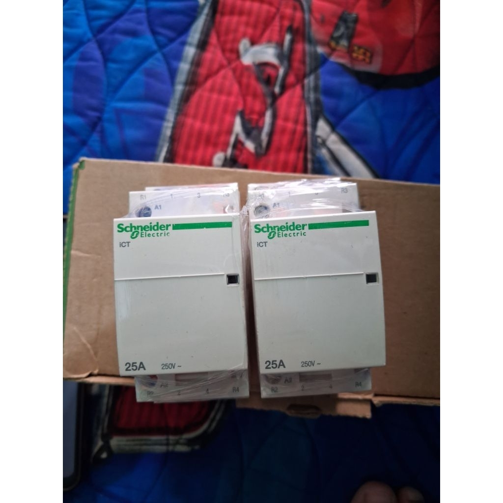 Schneider Electric iCT Contactor 25A