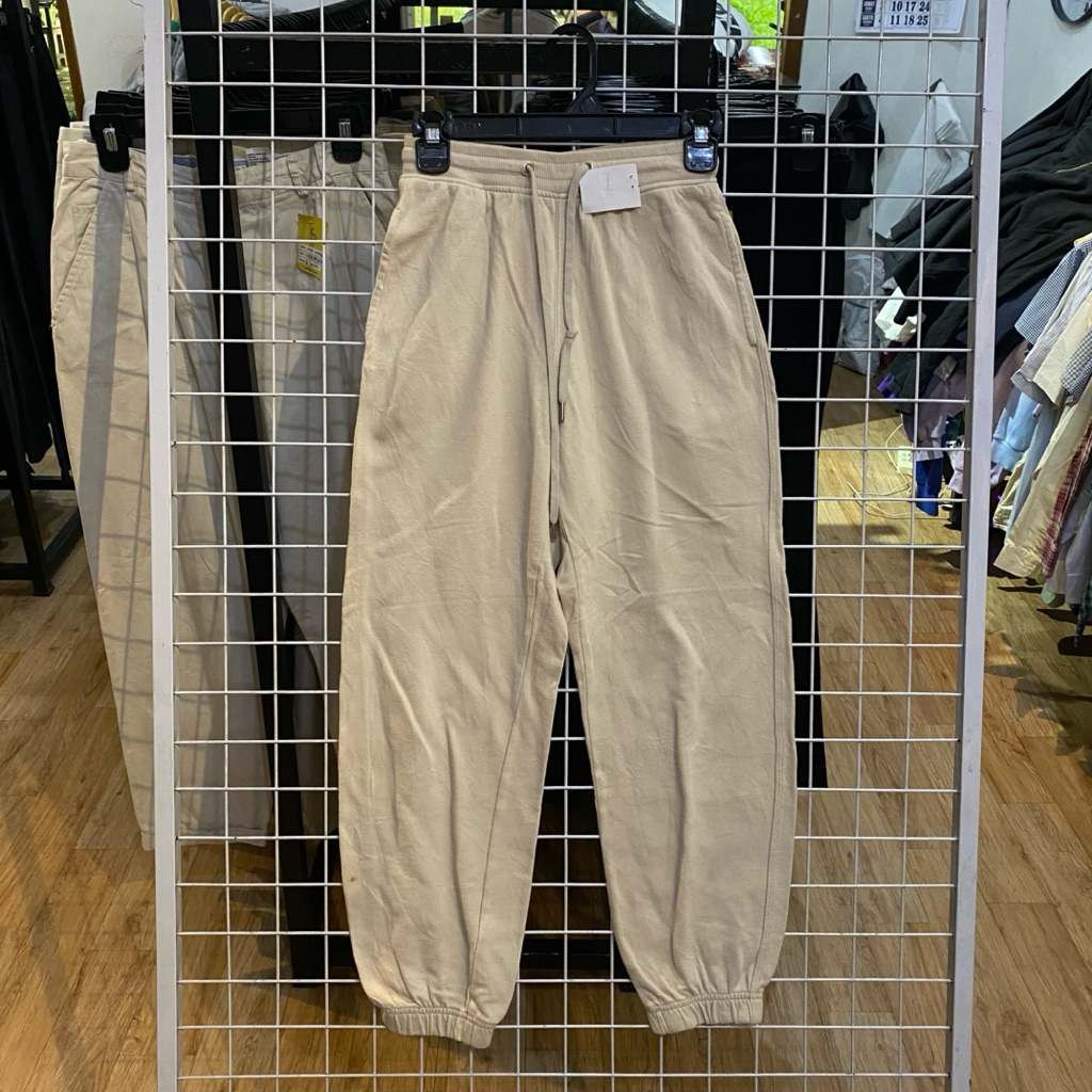 Gu Relaxs Jogger Pants
