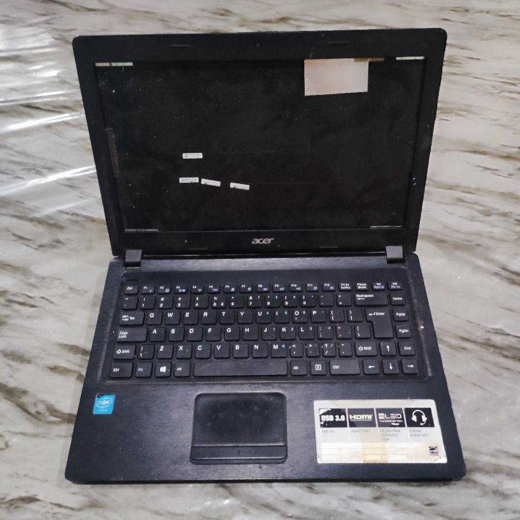 Casing Case Kesing Laptop Acer Aspire Z1401