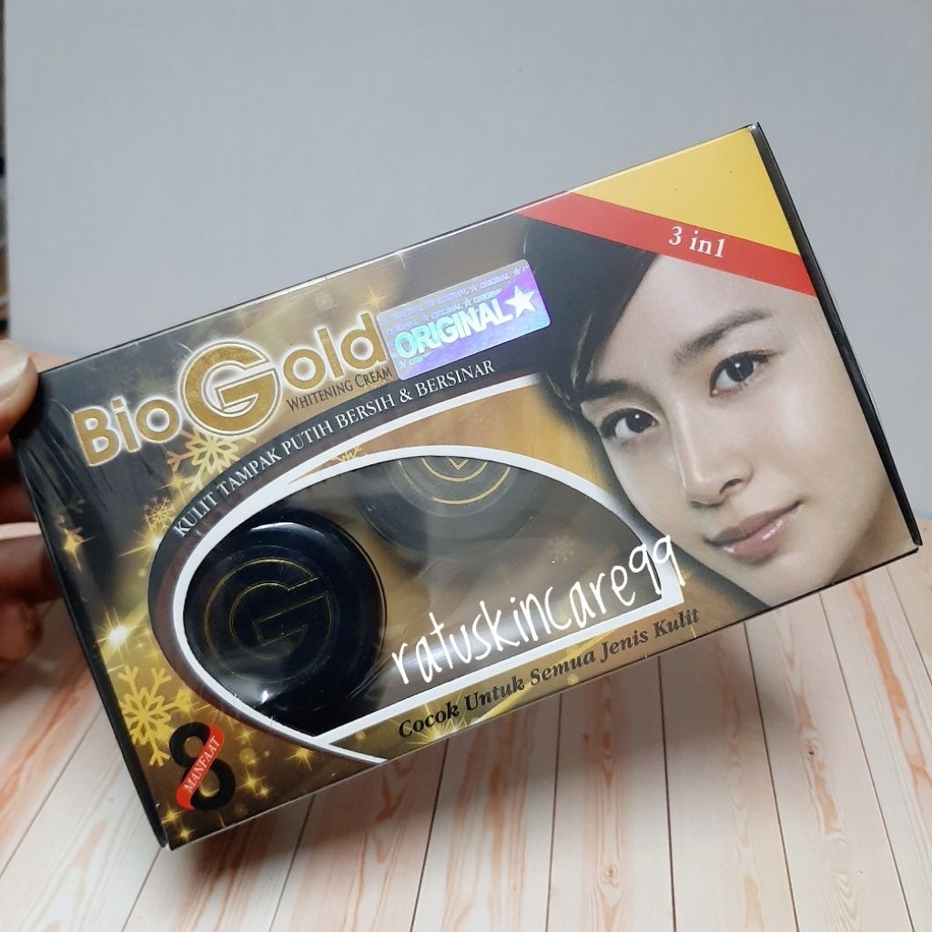 Paket Biogold Whitening Cream Siang Malam & Sabun 3in1