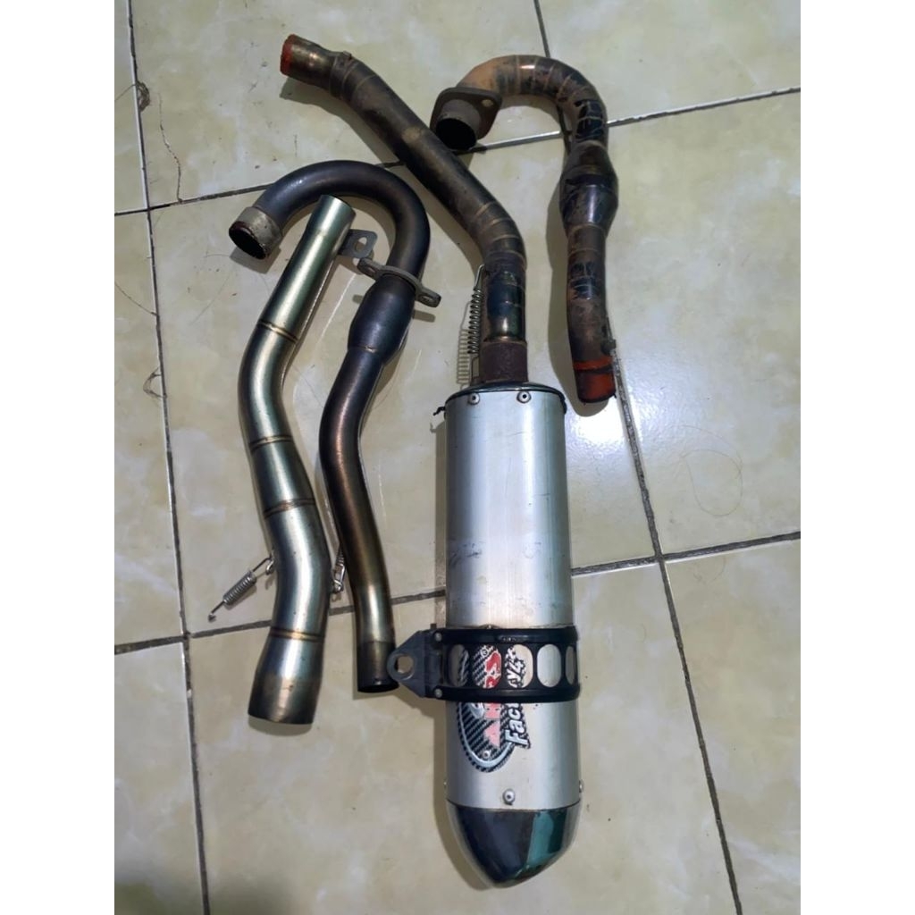 knalpot AHRS