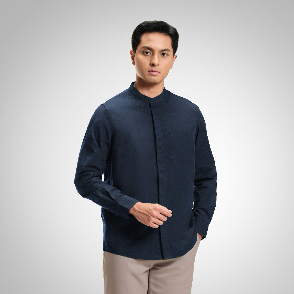 Uniqlo Shanghai Cotton Shirt in Navy / Kemeja Uniqlo Shanghai