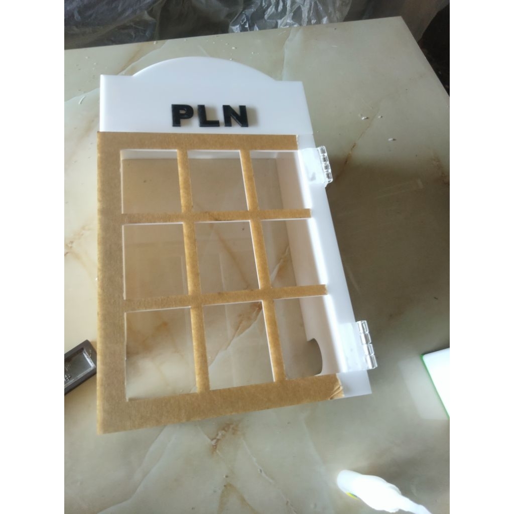 Box meteran listrik pascabayar bahan Akrilik