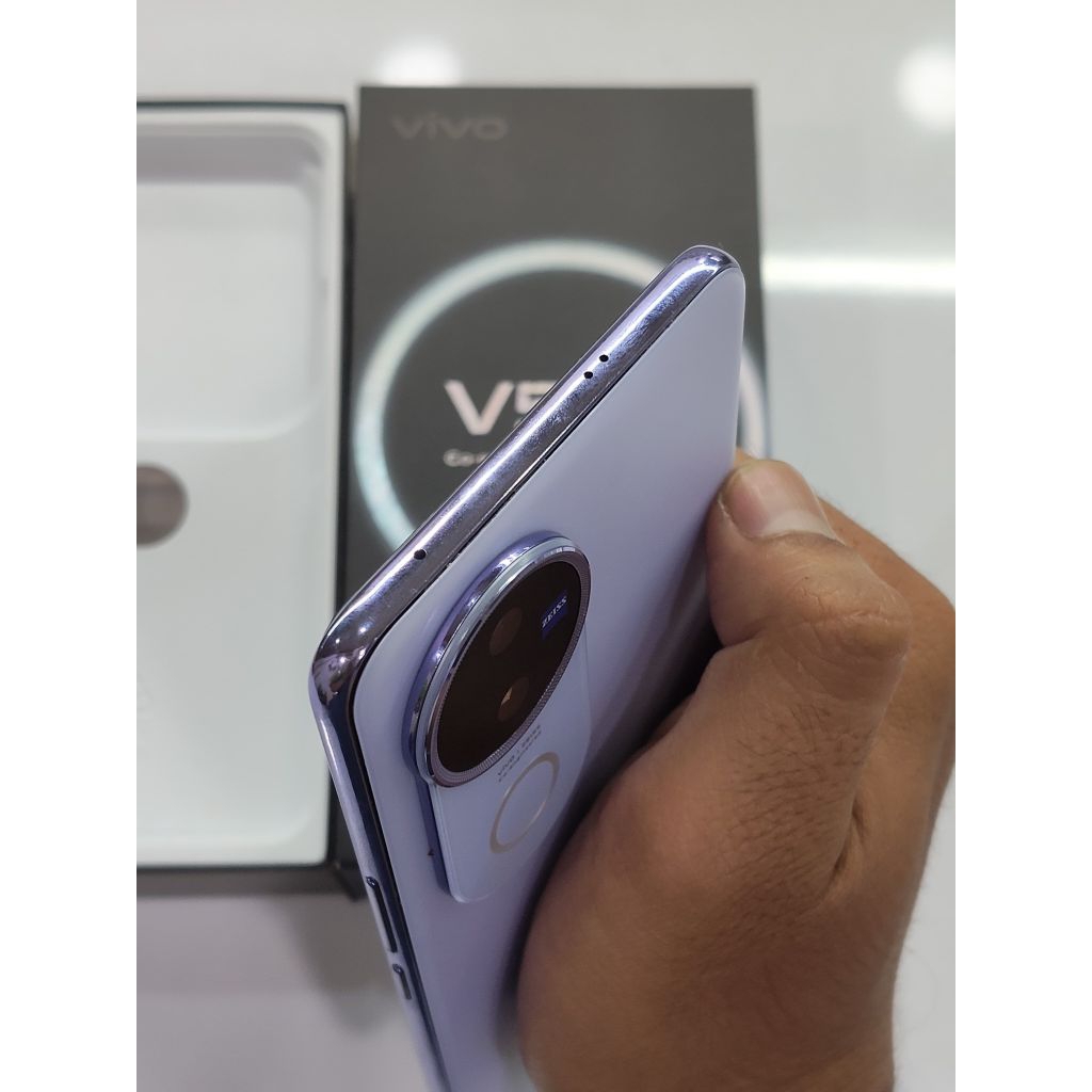 Vivo v50 5g 12/256gb