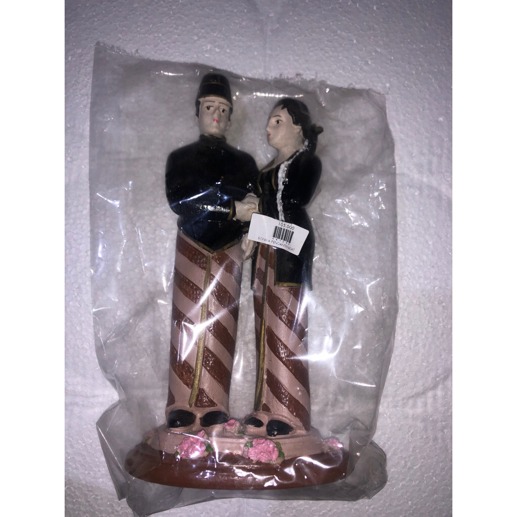 Boneka pengantin/boneka wedding/miniatur