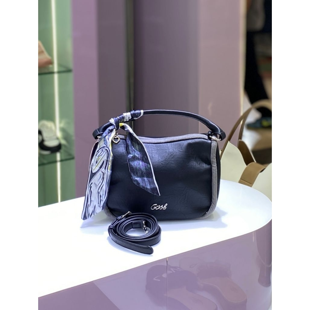 Ready GOSH art 674 slingbag