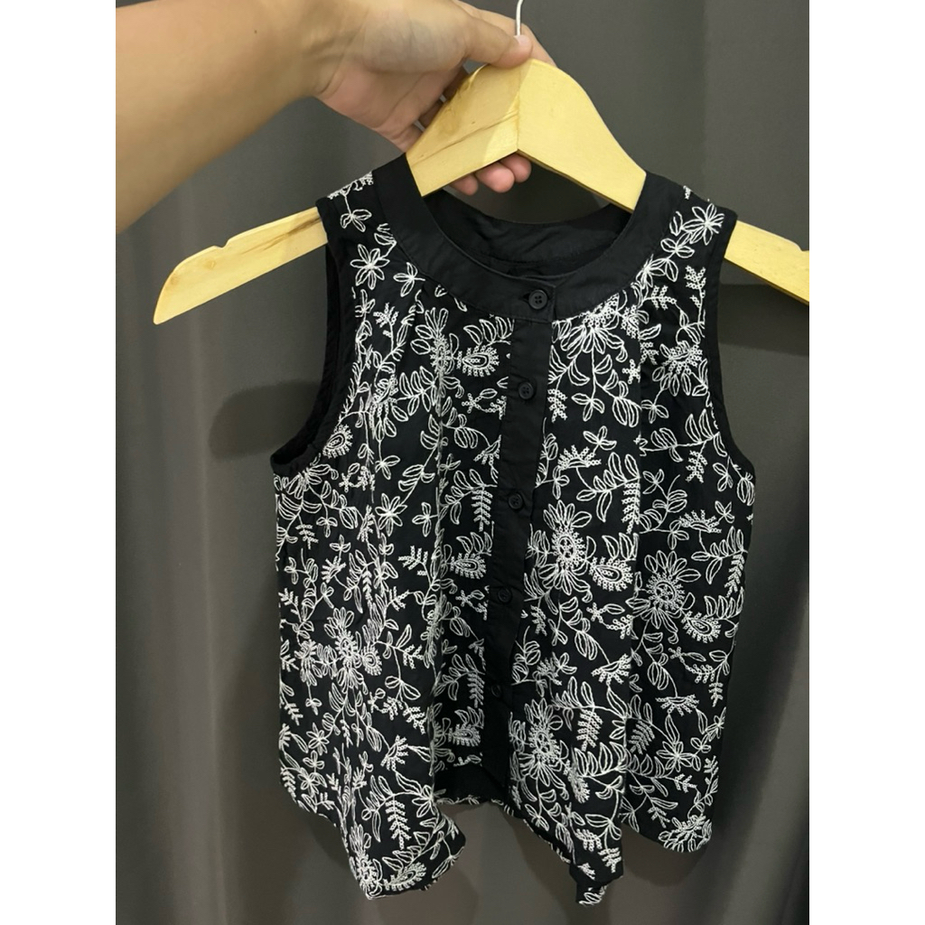 [PRELOVED] embroidery top anak