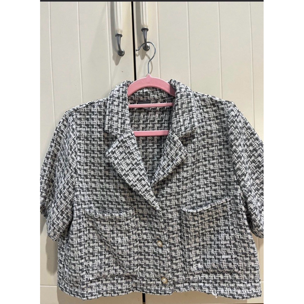 by.tam | blazer rajut crop | blazer wanita