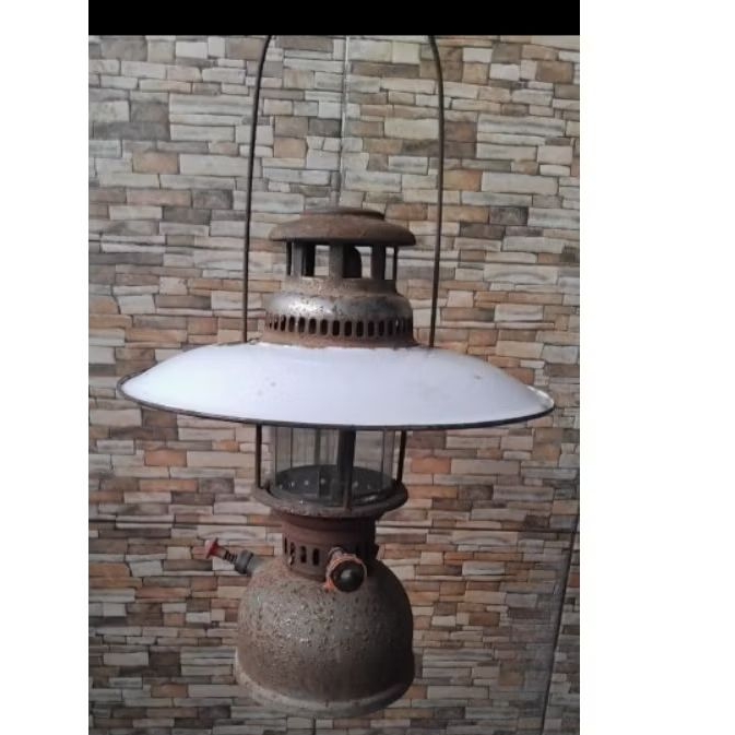 Lampu Petromak jadul