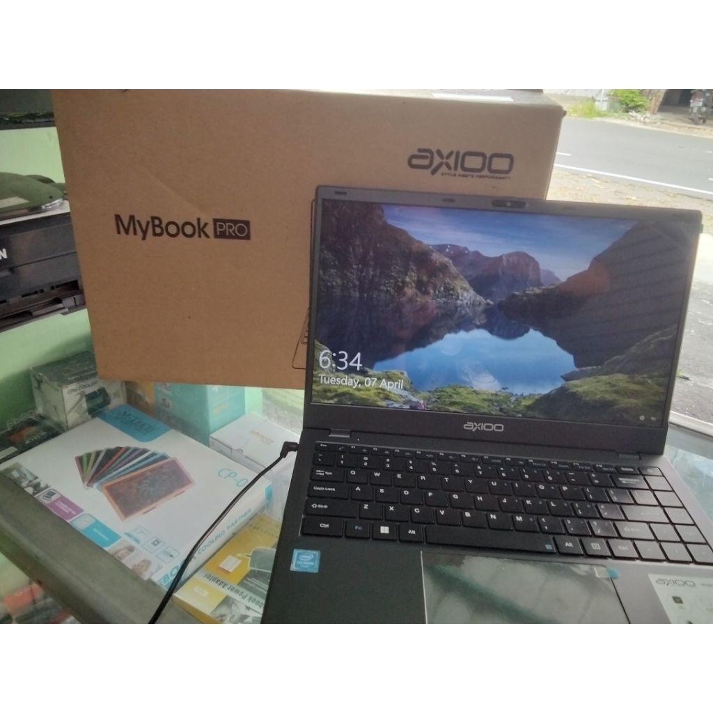 Laptop Axioo Mybook Pro C2 Full Duskbook Like New  Bergaransi