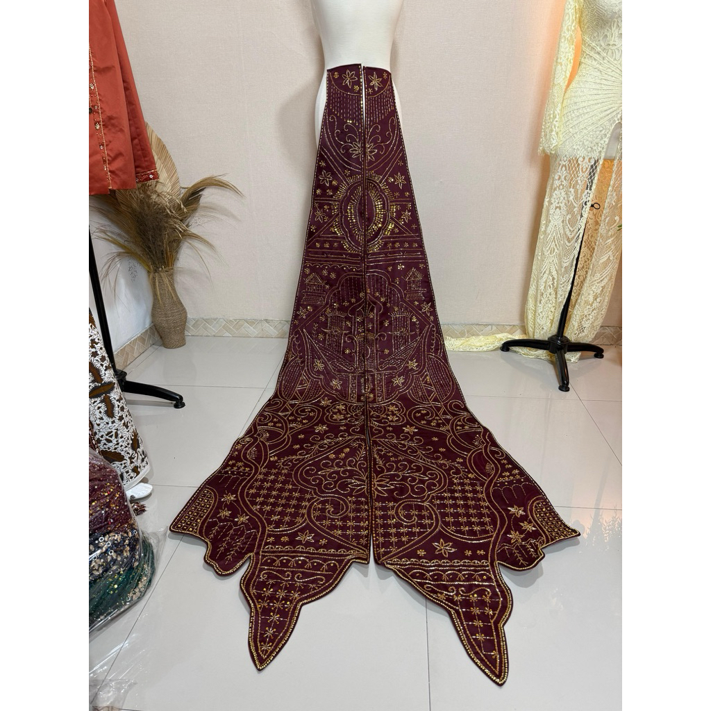 Ekor Cheongsam / Ekor pengntin Maroon motif 2