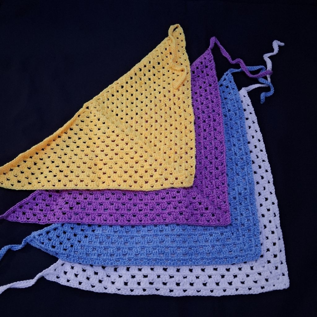 Bandana Segitiga Rajut | Bandana Crochet