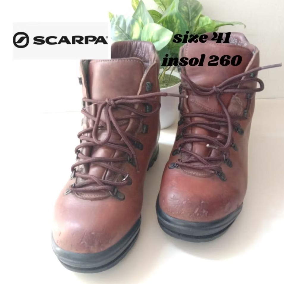 sepatu hiking scarpa