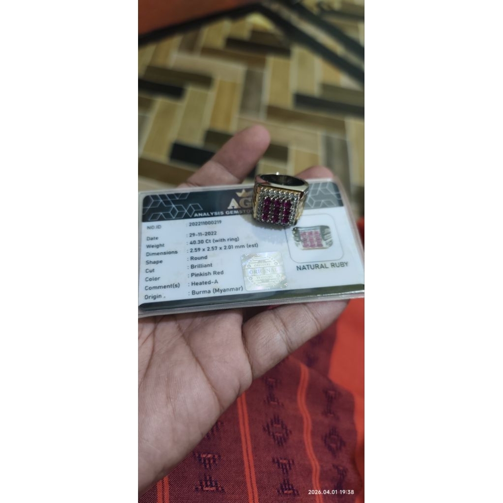 Cincin Ruby 9 Mata