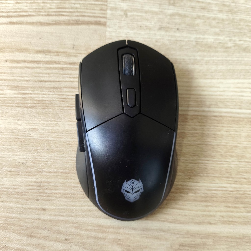 Rexus SH10 Mouse Gaming Wireless Rechargeable Baterai RGB