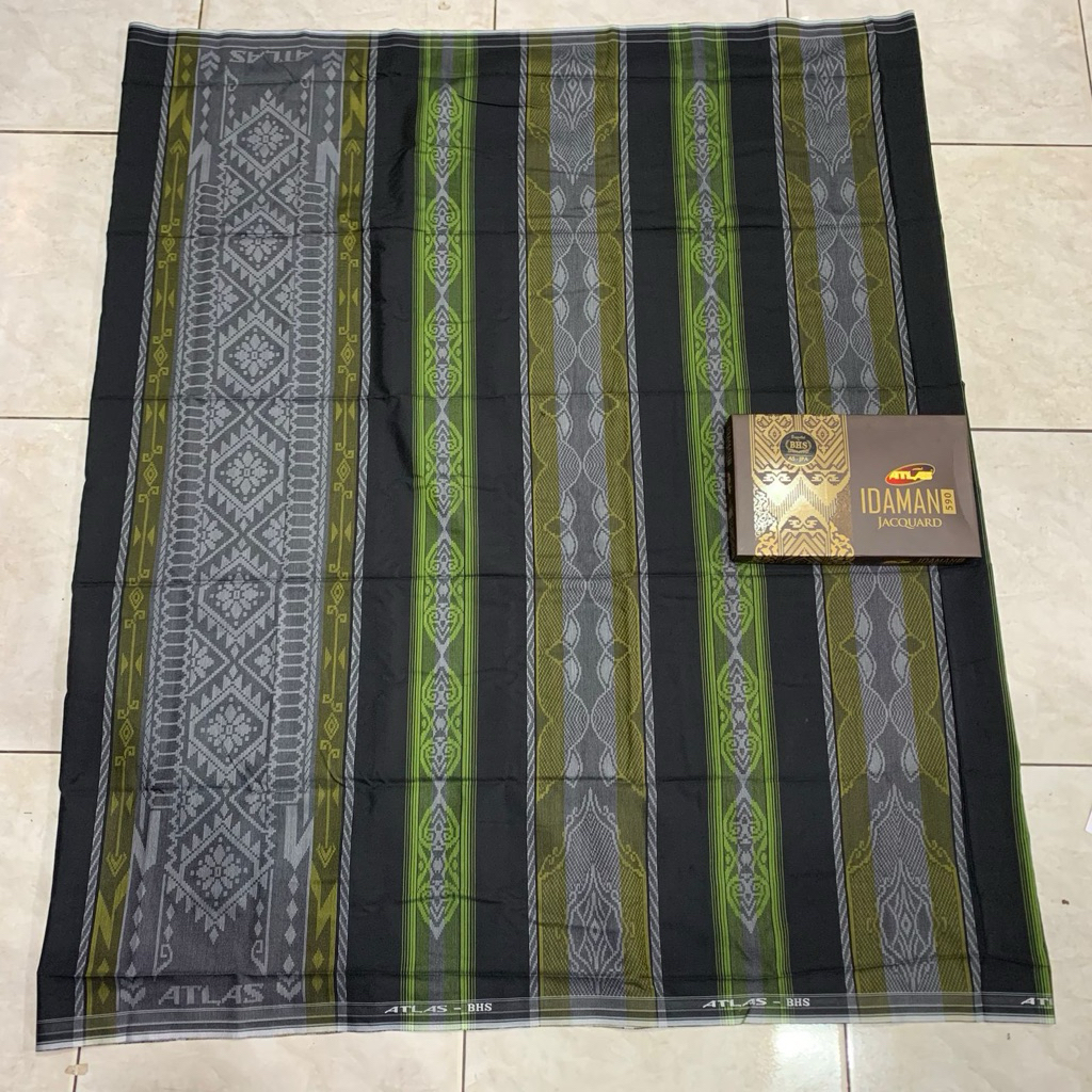 Sarung Atlas Jacquard