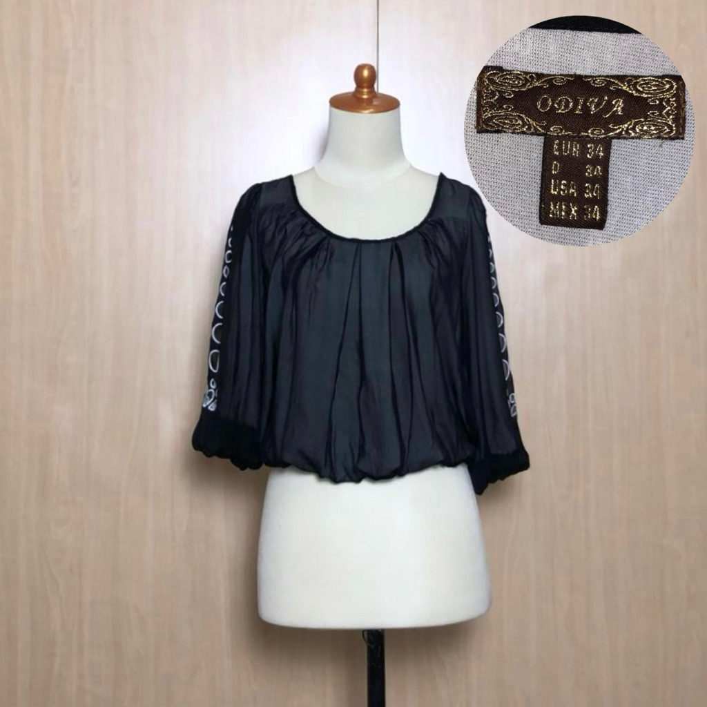 Odiva crop blouse XS-S