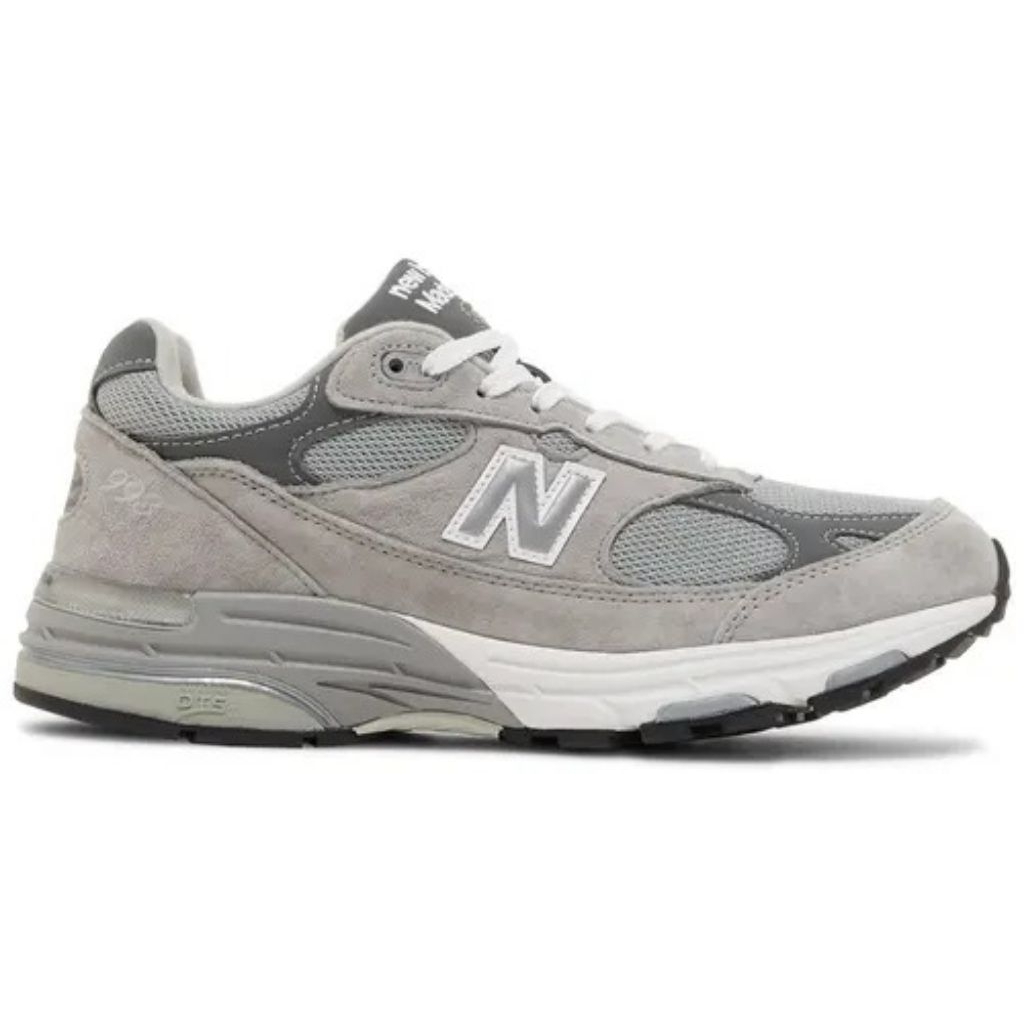 Sepatu Sneakers NB 993 Grey White