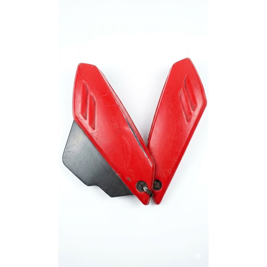 tutup aki crypton merah original