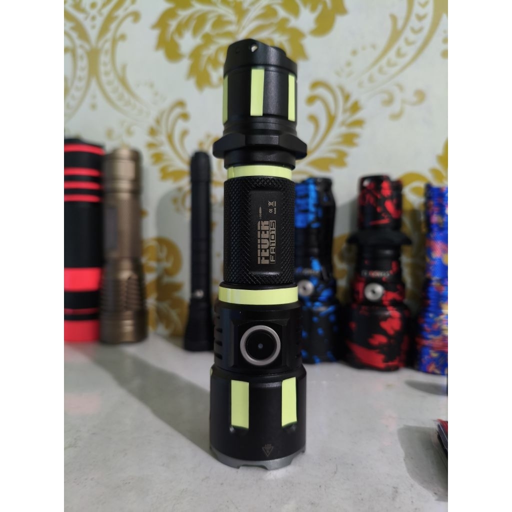 Senter Feuer FR101s dual switch tactical