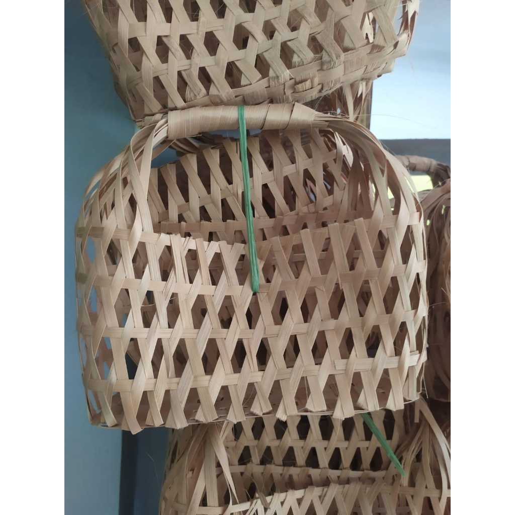 Anyaman Bambu unik/ Keranjang Hampers/ keranjang Parcel/ tas anyaman bambu