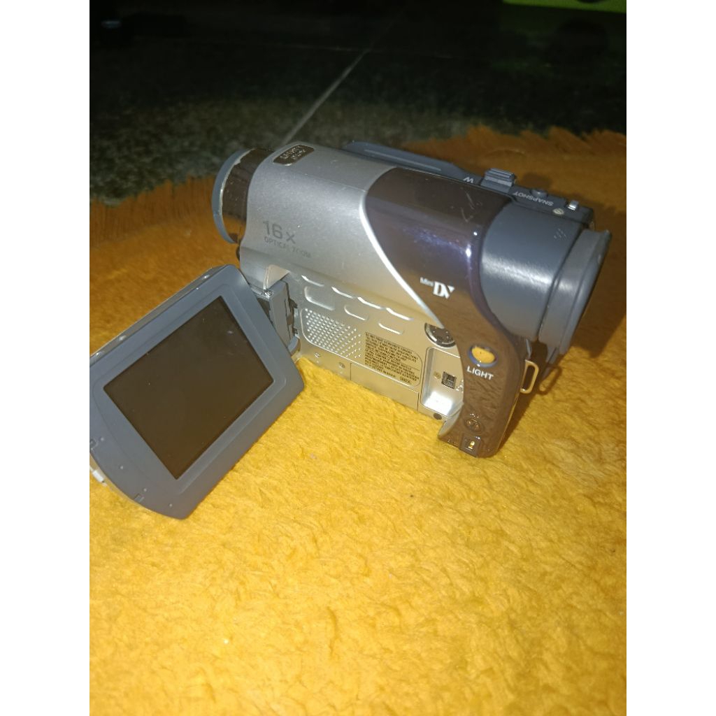 Handycam (Camrecorder) JVC GR-D33
