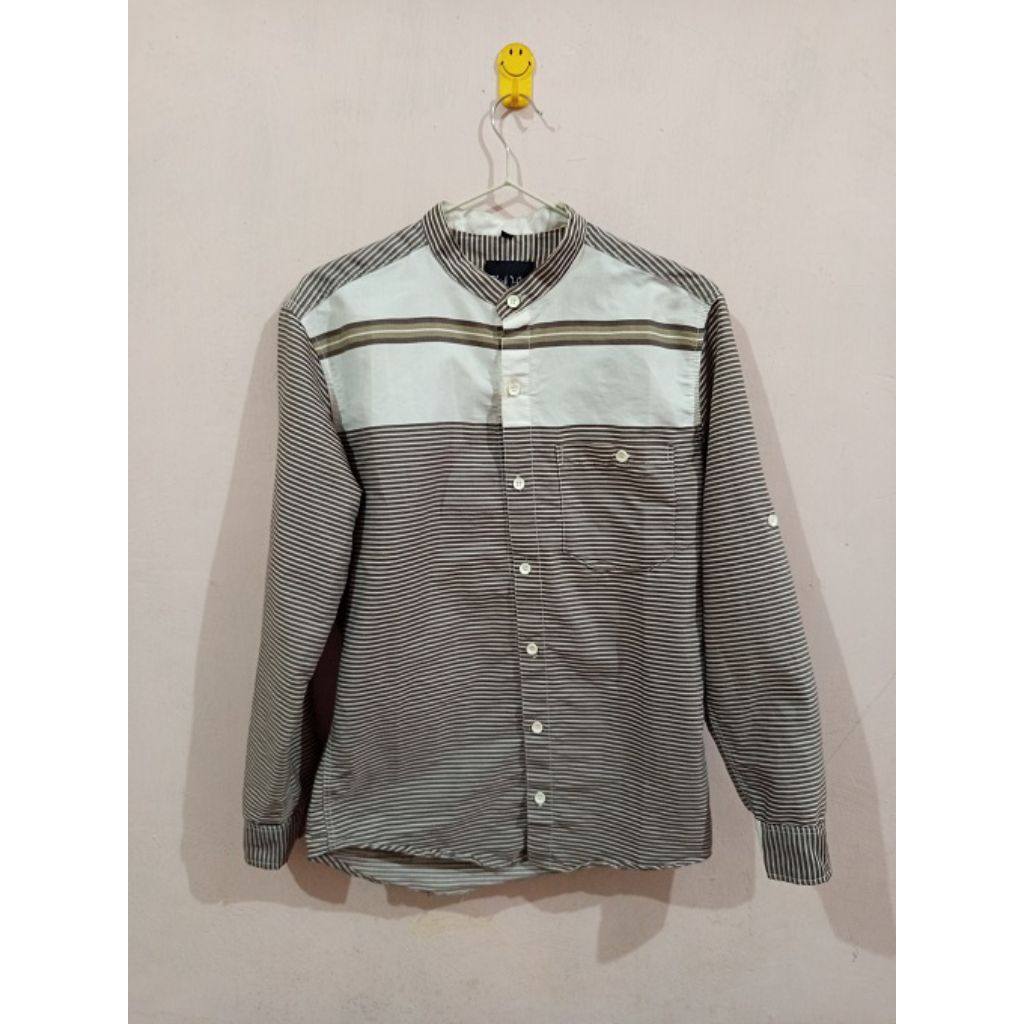Kemeja Black 7-One
