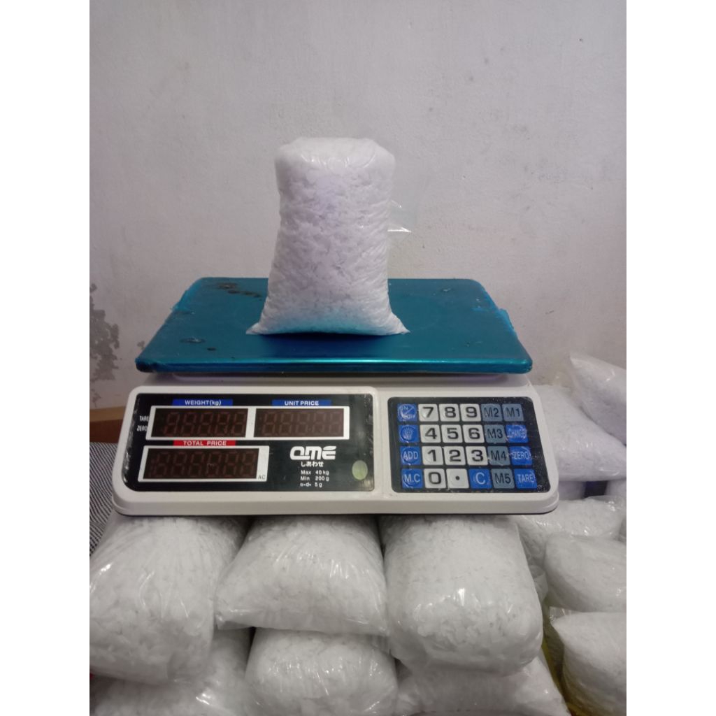 Soda Api 1kg / Caustic Soda 99% 1kg / NaOH 1kg / Soda Api Murah