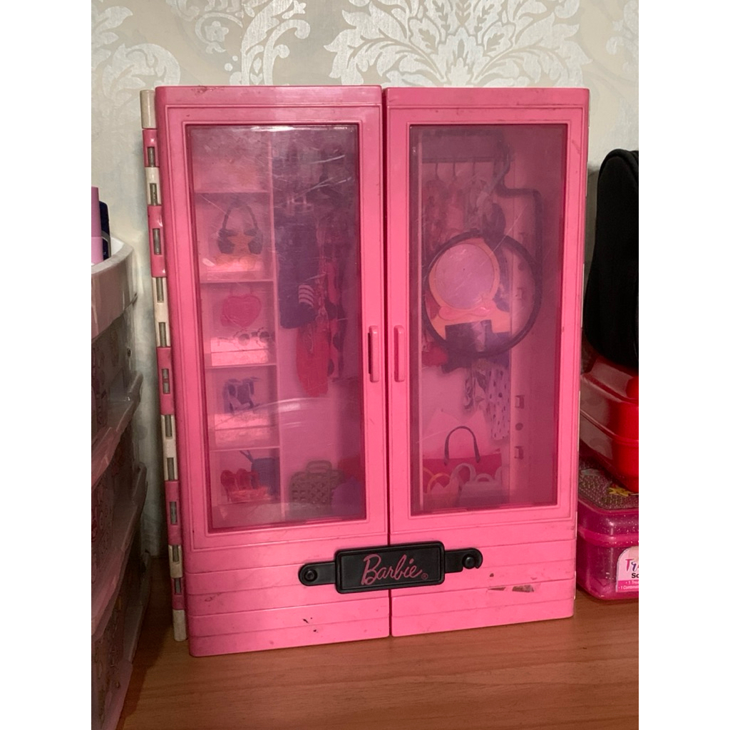 lemari barbie preloved