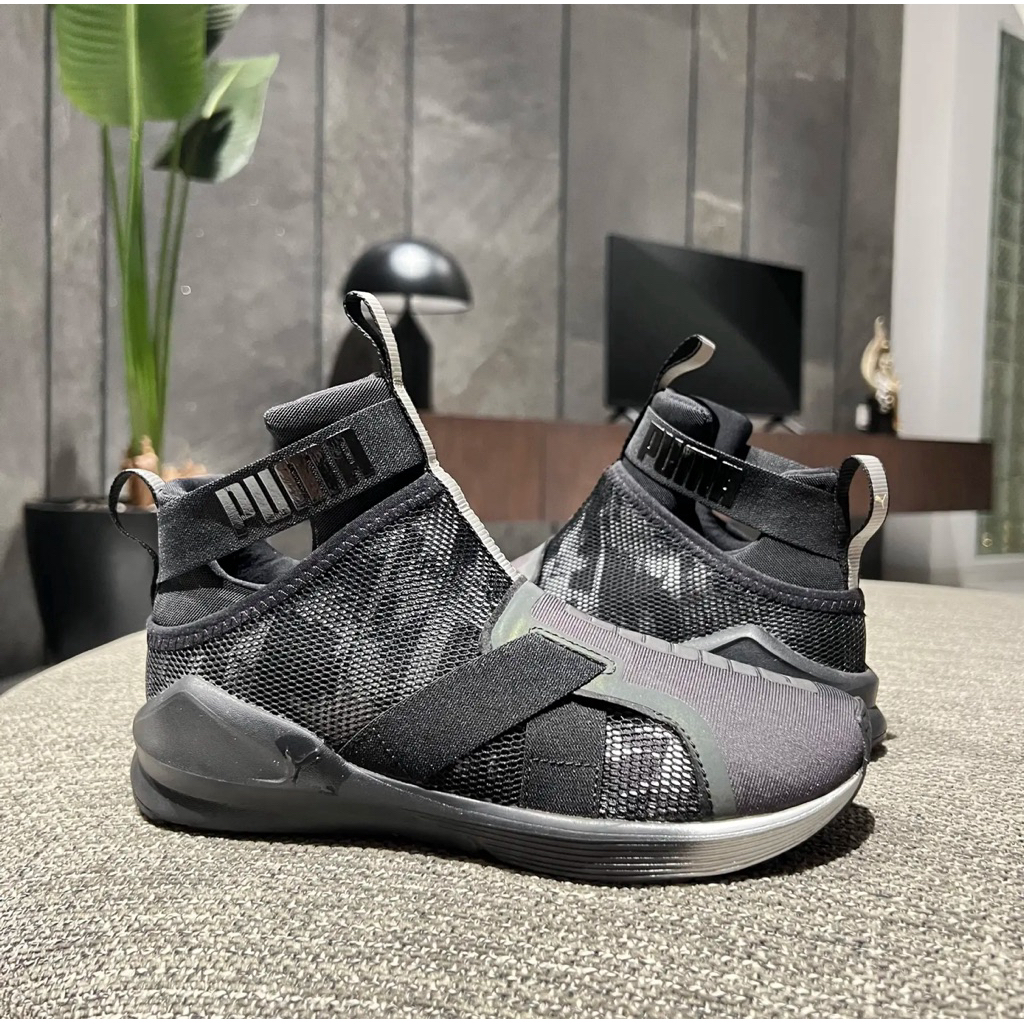 Sepatu Wanita Puma (Preloved) Original / Women Shoes