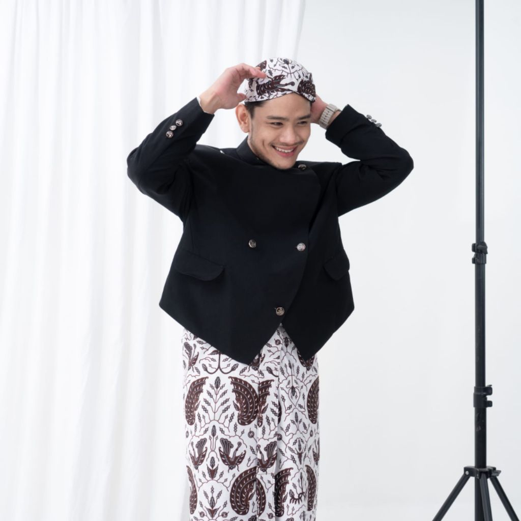 Blangkon Solo/Blangkon Jawa motif Batik